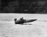 image1812.jpg (79816 bytes)